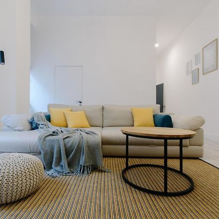 Apartment On Mikhalcuk Lviv Ngoại thất bức ảnh