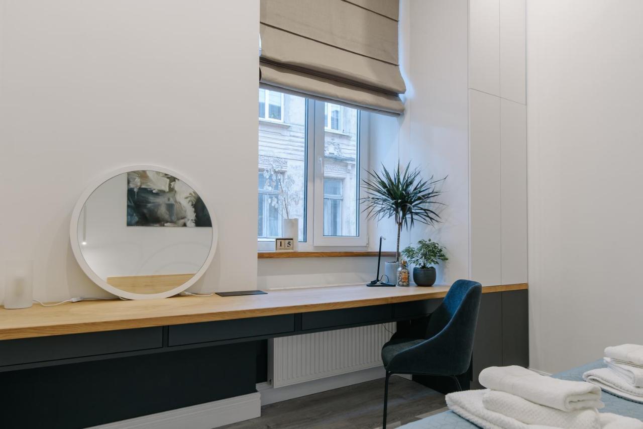 Apartment On Mikhalcuk Lviv Ngoại thất bức ảnh