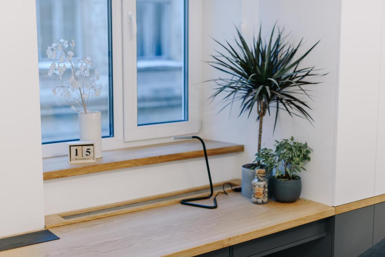 Apartment On Mikhalcuk Lviv Ngoại thất bức ảnh