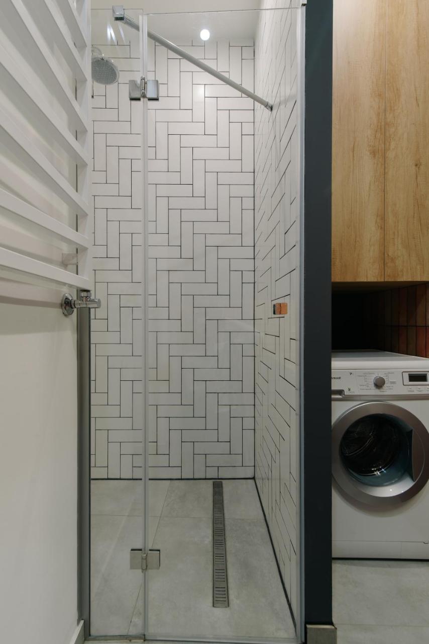 Apartment On Mikhalcuk Lviv Ngoại thất bức ảnh